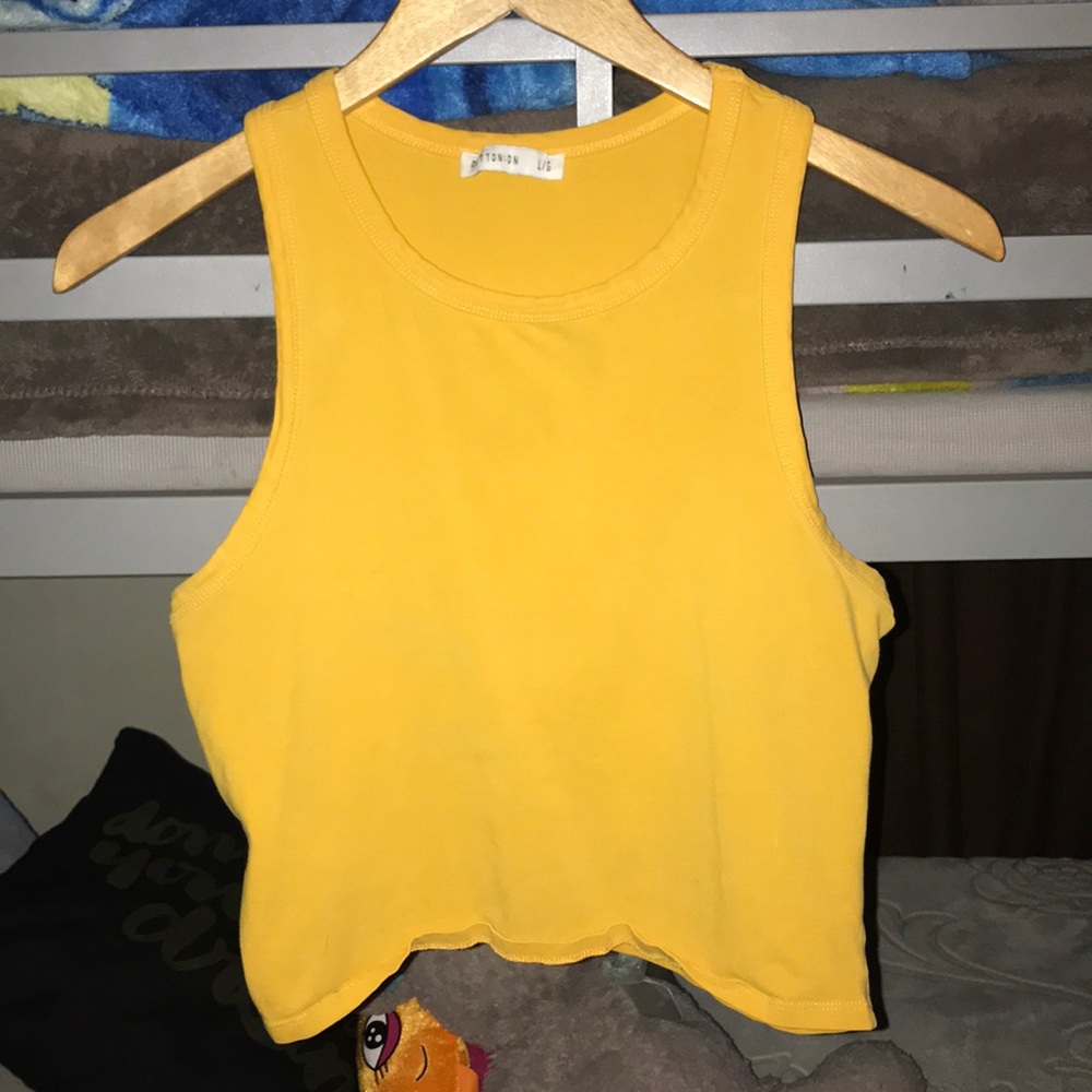 A crop top